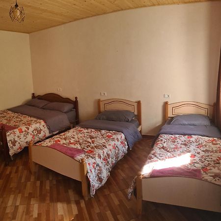 Guest House Emanueli Tropoje Экстерьер фото